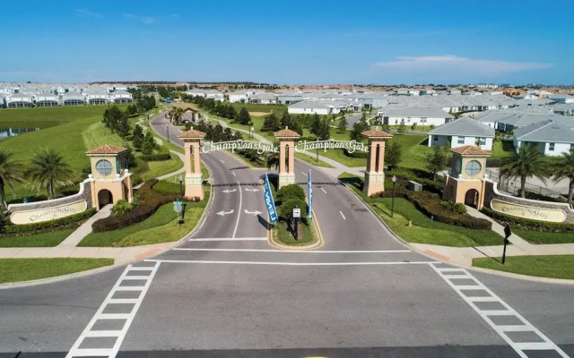 Opulent Retreat With Pool & Fast Wifi Near Disney