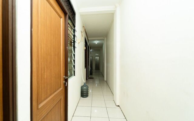 KoolKost Syariah near STIE Trianandra