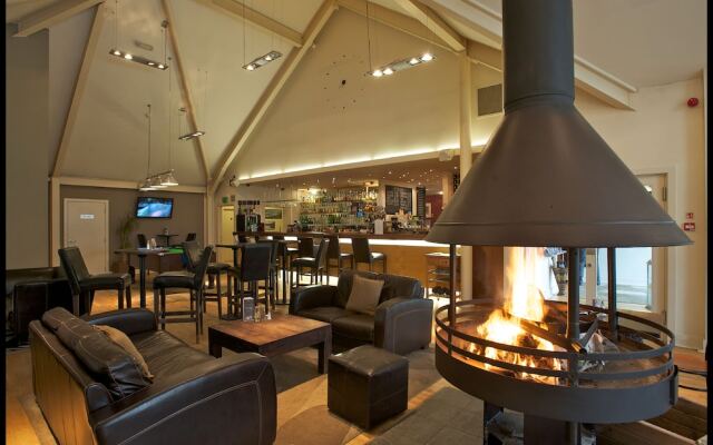 Tanfield, Sleep 6, Private hot Tub, pet Friendly