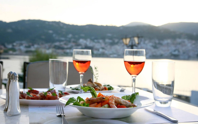 Skopelos Village Hotel