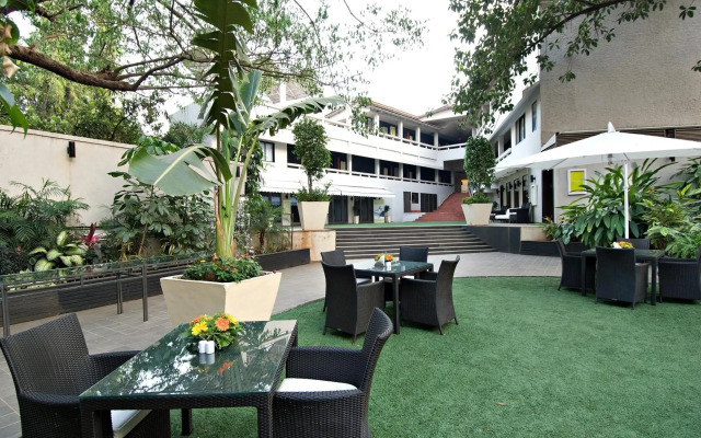 Citrus Hotel Lonavala