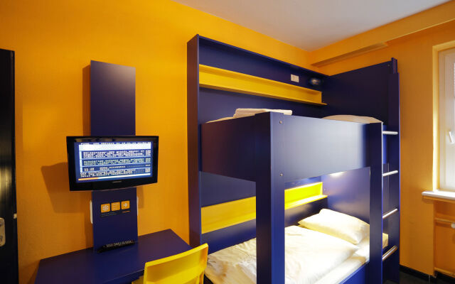 Bed'nBudget Expo-Hostel Rooms