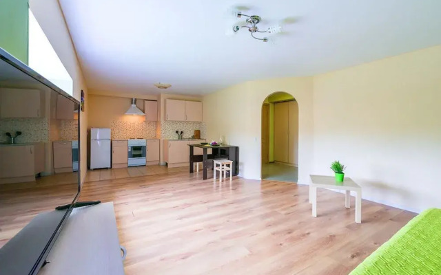 Апартаменты FlatHome24, Фермское ш., 32