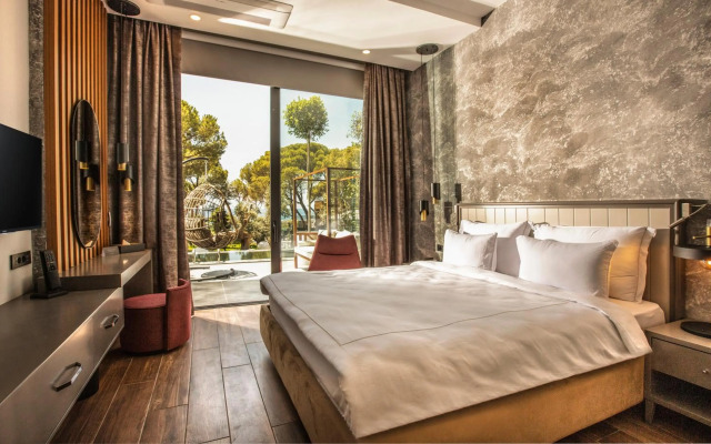 Unique Life Style Hotel