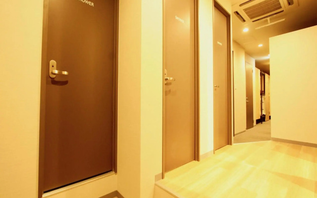 Namba Guesthouse HIVE - Hostel