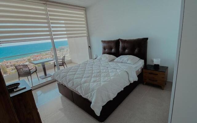 1 Bedroom with Panoramic Sea View