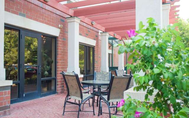 Comfort Suites West Warwick - Providence