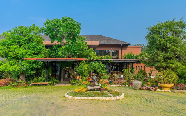 Rain Tree Khao Yai Hotel