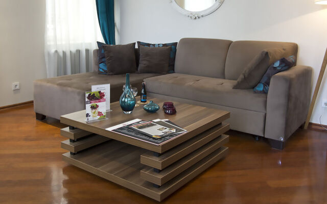 Pera City Suites