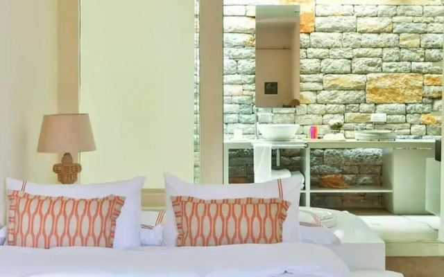 Bella Sombra Hotel