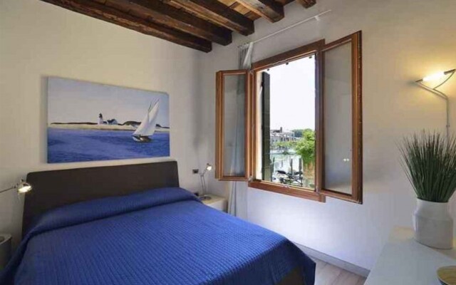 Sea to Sky Apartments Faville