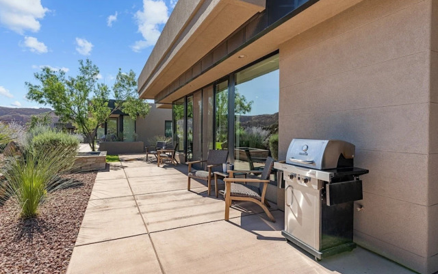 The Yucca Flower #11 3 Bedroom Home