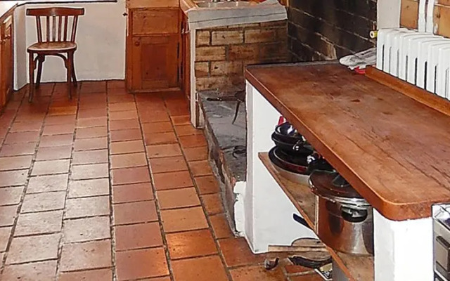 HomeRez - Country House Chateau Garnier