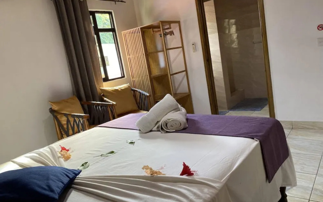 La Source Self Catering