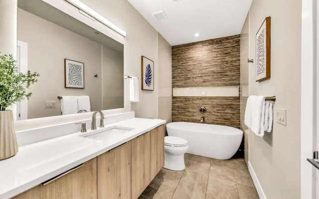 The Upper Deck in Siesta Key