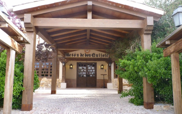 Hotel Meson de Don Quijote