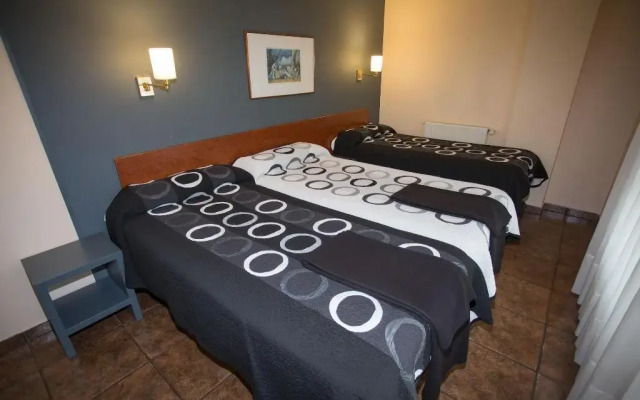 Hotel Yerri