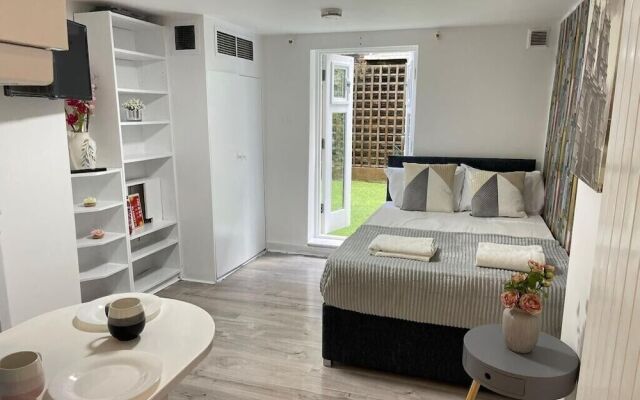 Portobello Road artistic studios