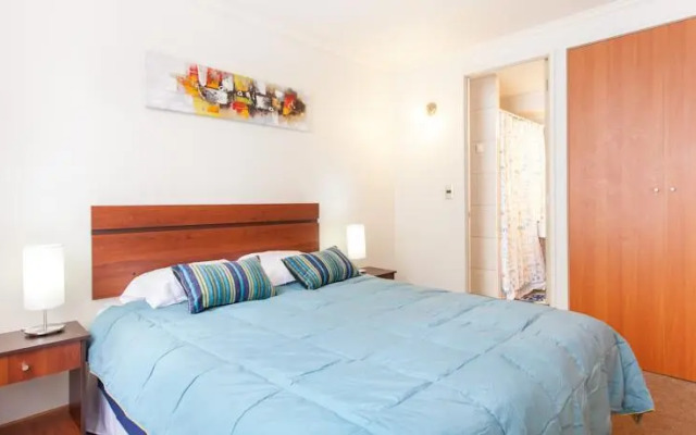 Santiago Town Suites