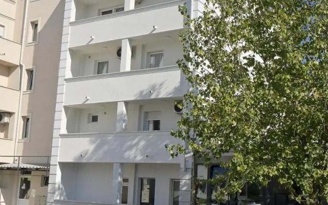 M Apartments