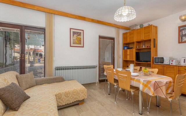 Nice Home in Omisalj With Wifi and 3 Bedrooms