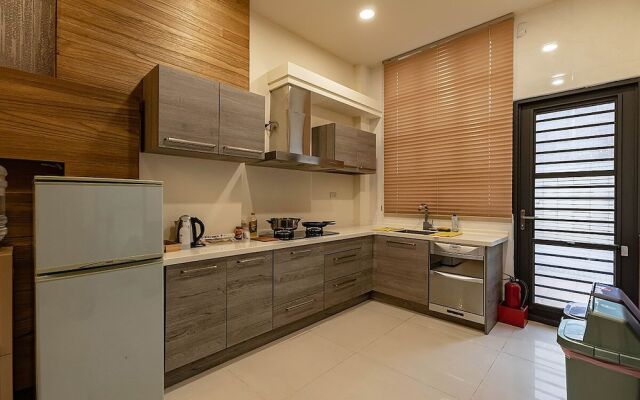Lemon house2