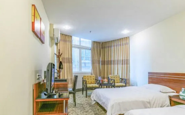 Jiangmen Baiwo Hotel (Wuyi Hospital of Traditional Chinese Medicine West Area)