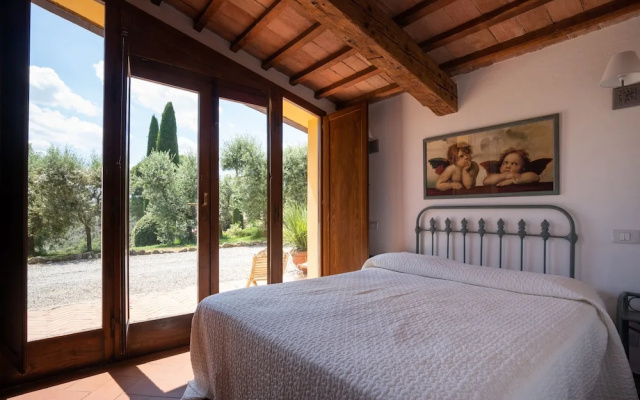 Luxury Privacy in the Heart of Tuscany