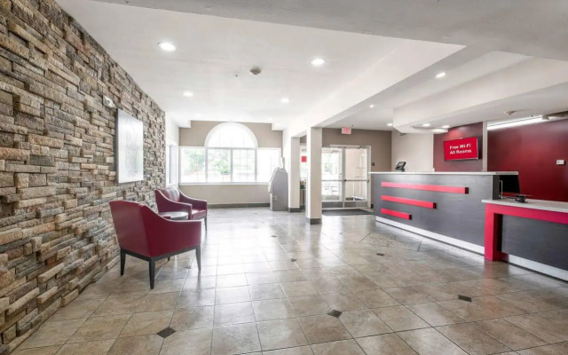 Red Roof Inn Sulphur