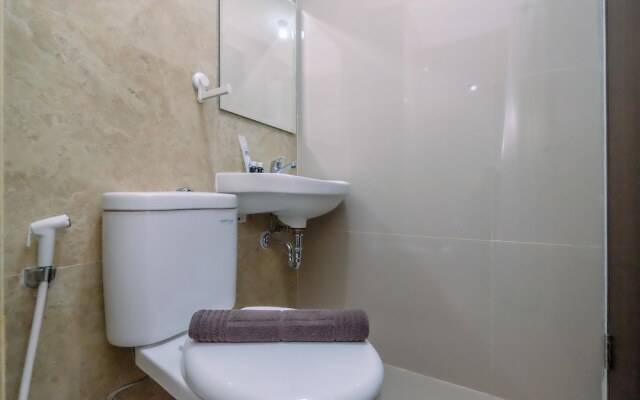 Cozy And Restful Studio At Transpark Cibubur Apartment