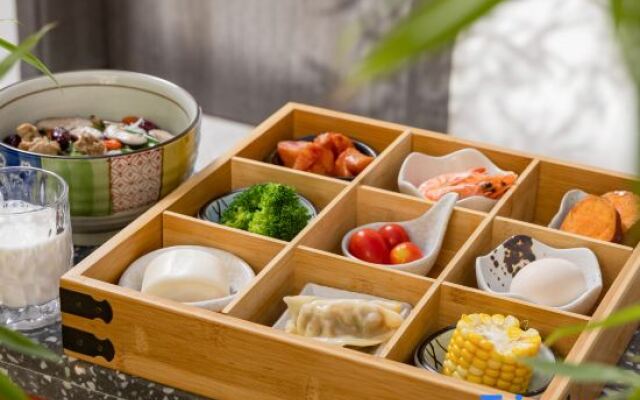 LuGuhu Anxia Mountain Resort Hotel