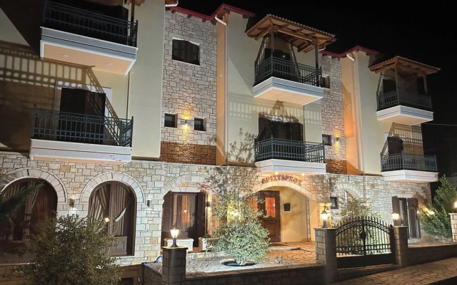 Aristarchos Lodge