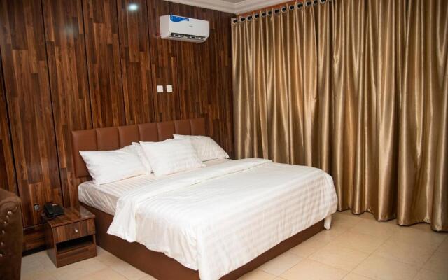 Enland Suites & Apartments