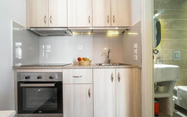 Anius Apartments