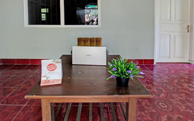 SPOT ON 92973 Madani Syariah Guesthouse