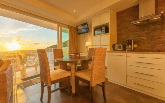 2BR Ocean View 1km To Beach Patong c129