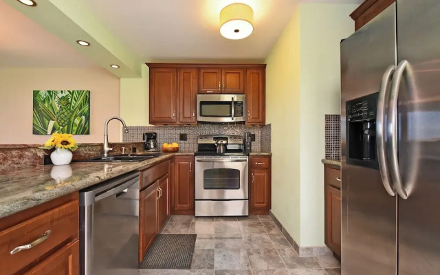Kahana Villa E601