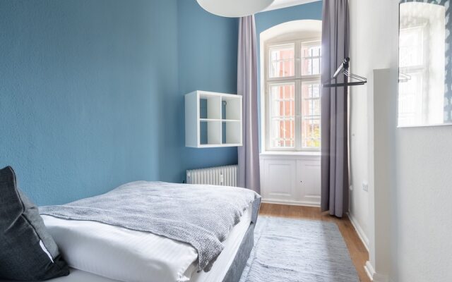 Primeflats Huge Apartment At Gasometer 17