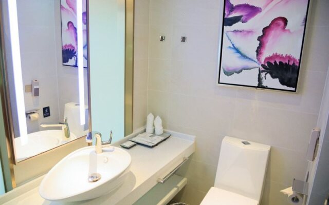 Lavande Hotel Shenzhen Shajing Houting Metro Station