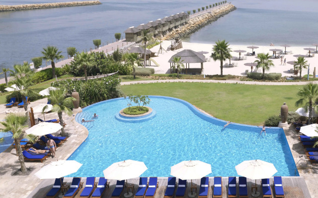 Radisson Blu Resort, Sharjah