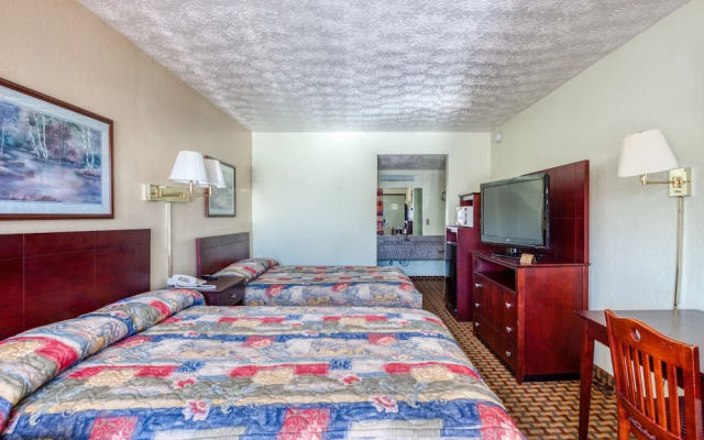 OYO Hotel Decatur I-20 East & Wesley Club Dr - Hotel in Panthersville - Photo 4
