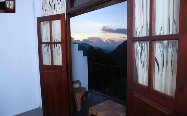 Ella Nature View