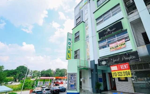 Swing & Pillows @ Apple Hotel Shah Alam