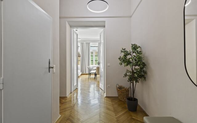 Belvedere Apartments