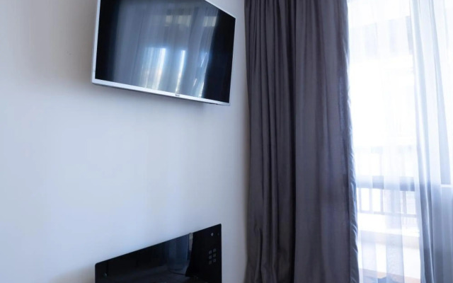 Lovely 1 Bedroom Apartment 5min FROM THE SKI LIFT!