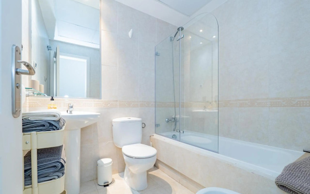 Cubo's Apartamento Arenas de Marbella B