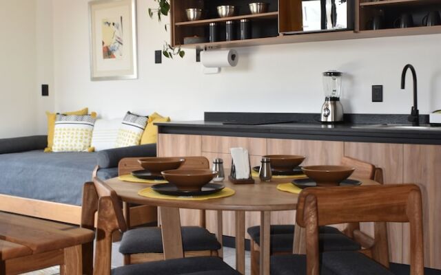 Tanat Art Hotel