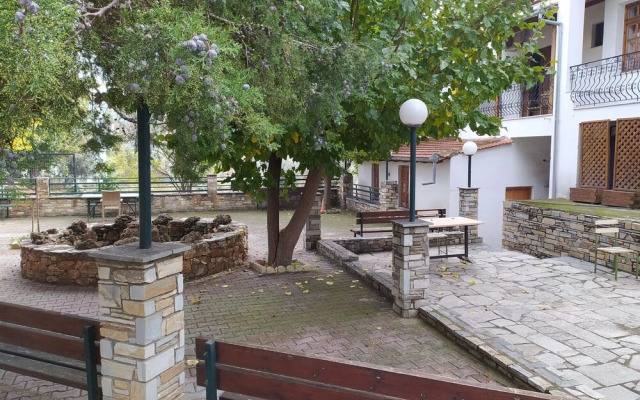 Hotel Defkalion