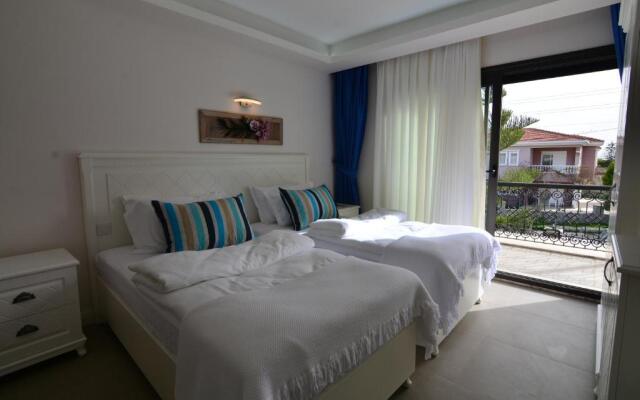 Dalyan Risus Suite