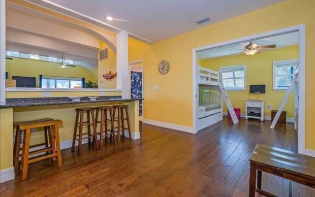 200 Seabreeze Ct - 5Br Home